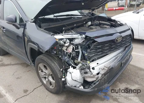 2024 Toyota Rav4 Xle z USA, uszkodzony, nr VIN 2T3P1RFV7RW454936